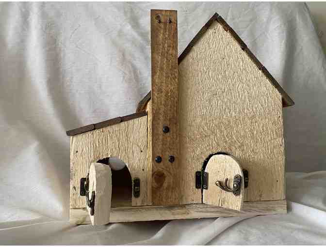 Hand made birdhouse