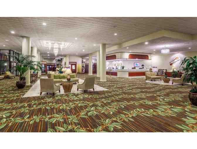 2 Night Stay, Two Bedroom Suite with Breakfast for 4 - Waikiki Resort Hotel