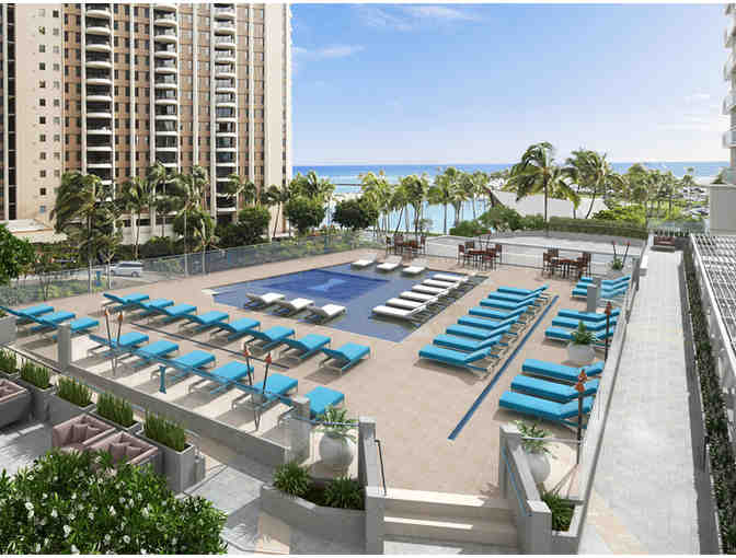 2 Night, Ocean View Junior Suite - Ilikai Hotel & Luxury Suites