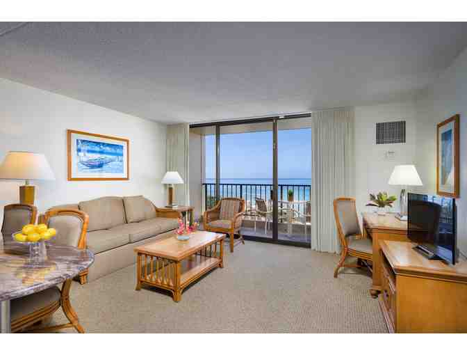 4 Night, 1 Bedroom Deluxe Ocean View - Aston Waikiki Sunset