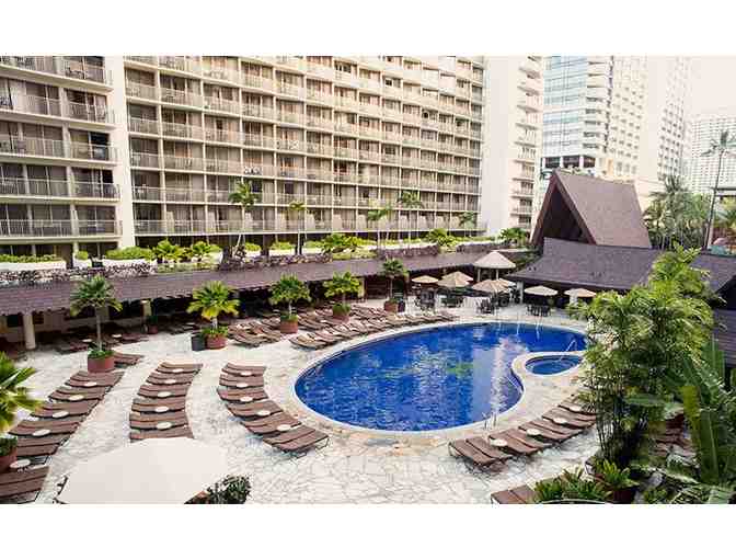 2 Nights, Ocean View - The Outrigger Waikiki Beach or The Outrigger Reef Beach Resort