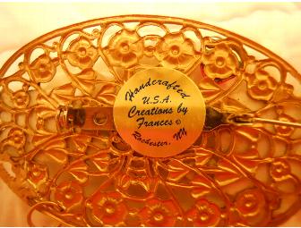 Love's Offering - Tea for Two Pin