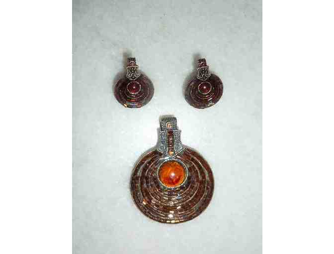 Pendant and Earrings Set