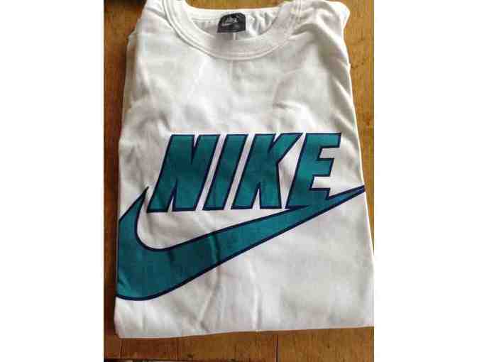 New Nike -T-shirt - Men's XL