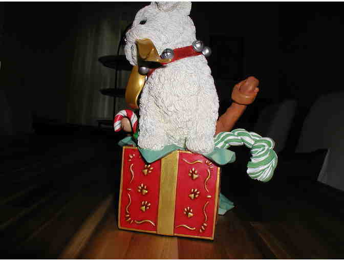 Danbury Mint - Puppies First Christmas - Large sculpture