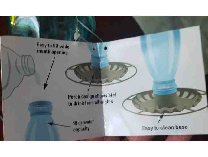 Perky-Pet Daisy Vase Vintage Bird Waterer