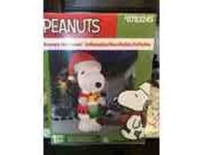 Snoopy Airblown Inflatable -Christmas