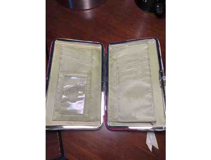 Vera Bradley - Clutch