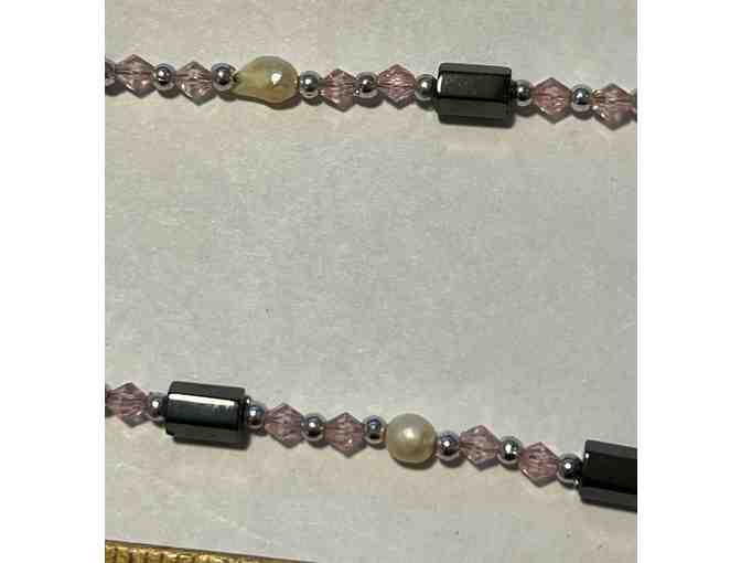 Pink Beads & Pearl Magnetic Necklace