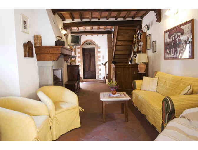 7-night Stay Under the Tuscan Sun in Cortona, Italy - Casa San Francesco (sleeps 6)