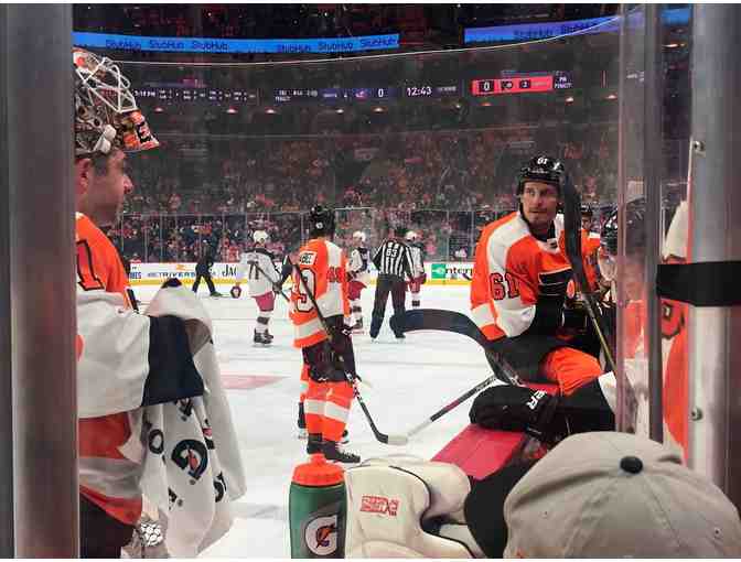 On the Glass Flyers Tickets: Right Next to the Flyers Bench!