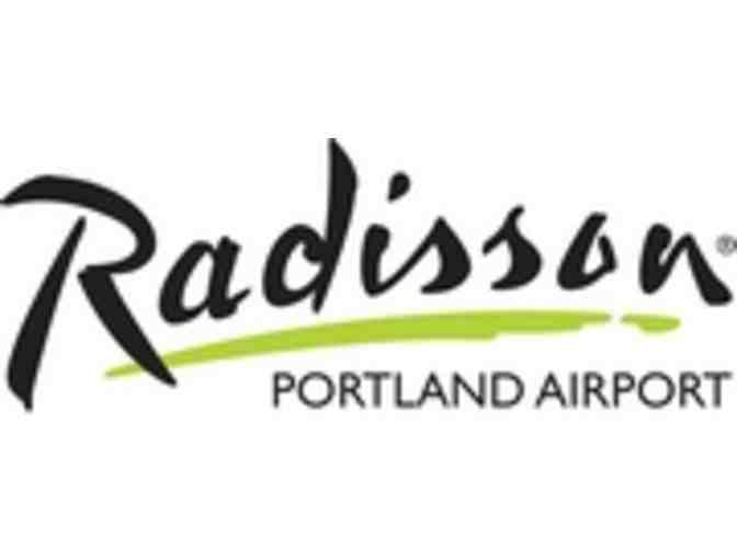Radisson Hotel Portland Airport Park and Stay