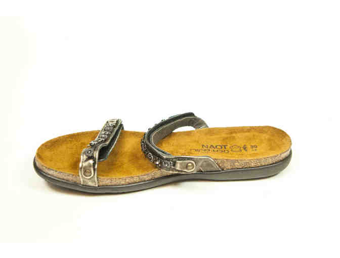 Naot Women's Size: 39