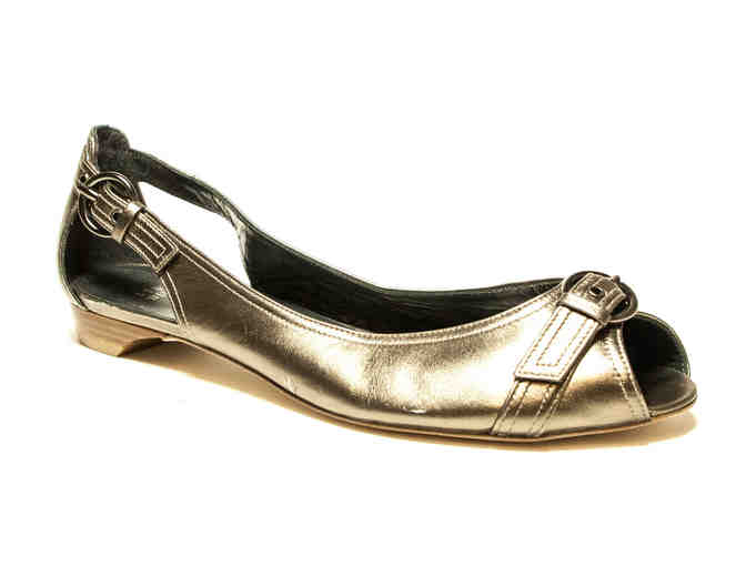 Stuart WeitzmanWomen's Size: 8.5