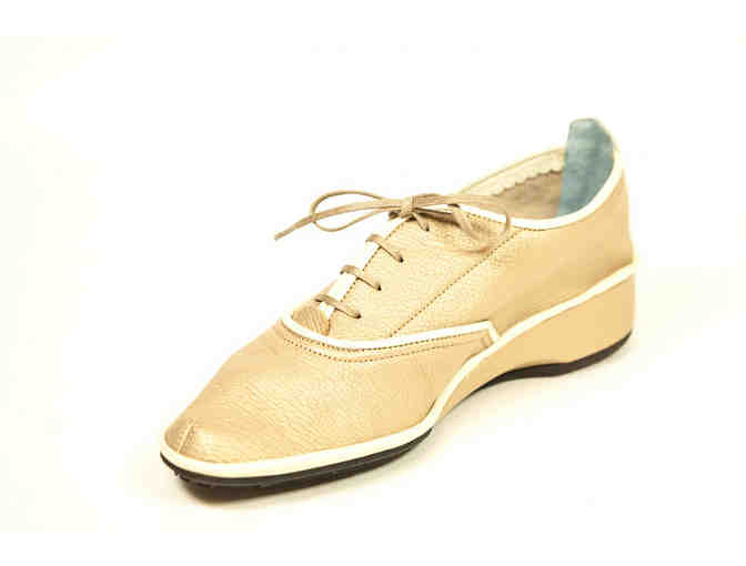 Thierry Rabotin Women's Size: 7.5