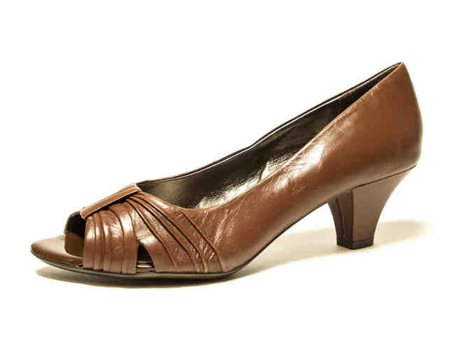 Naturalizer Women's Size: 8
