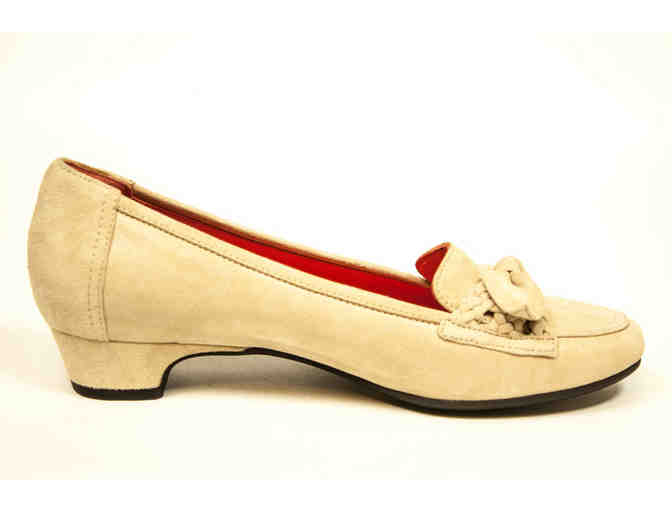 Pos O'Le Zourge Women's Size: 7