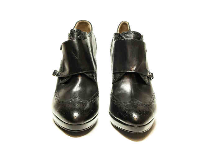 Ralph Lauren Collection Women's Size: 9