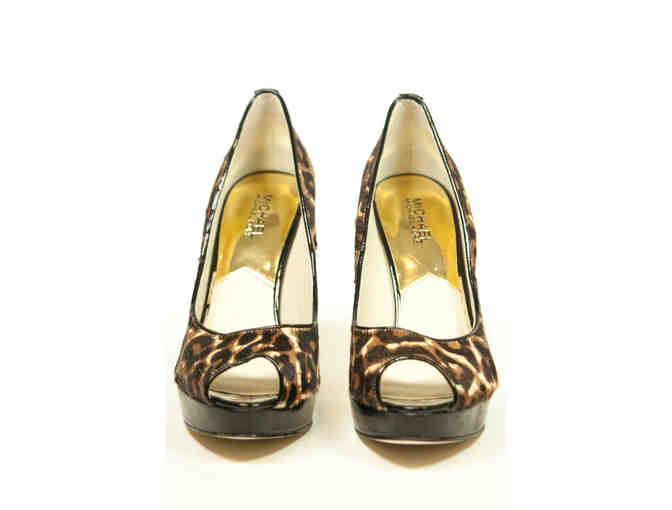 Women's Size: 8.5 / Michael Kors