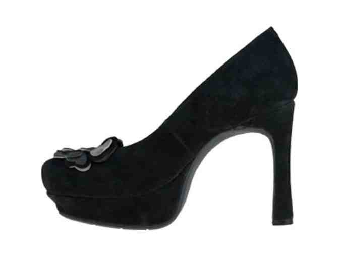 Women's Size: 9.5 / Earthies