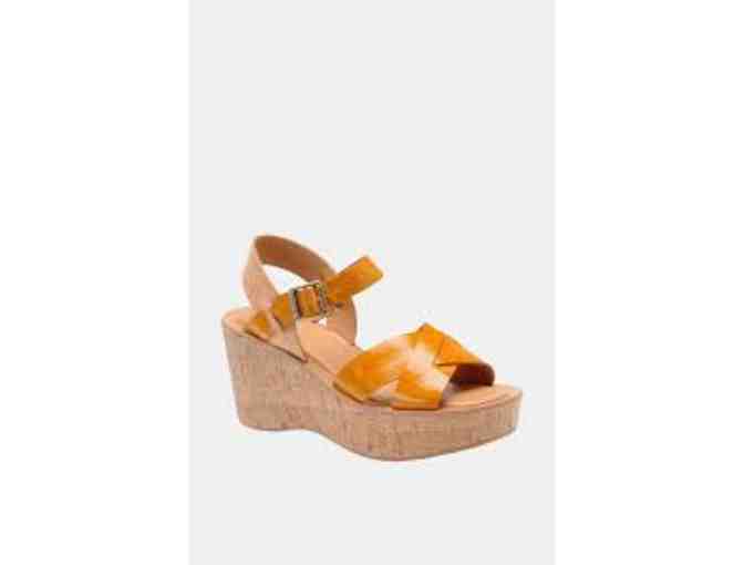 Women's Size: 10 / Kork-Ease