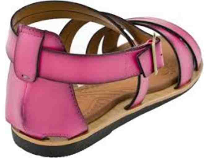 Women's Size: 7 / Clarks