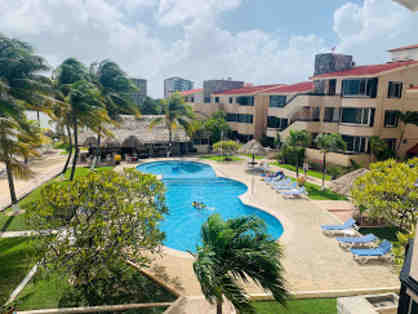 Week Stay at Coral Mar in Cancun Mexico