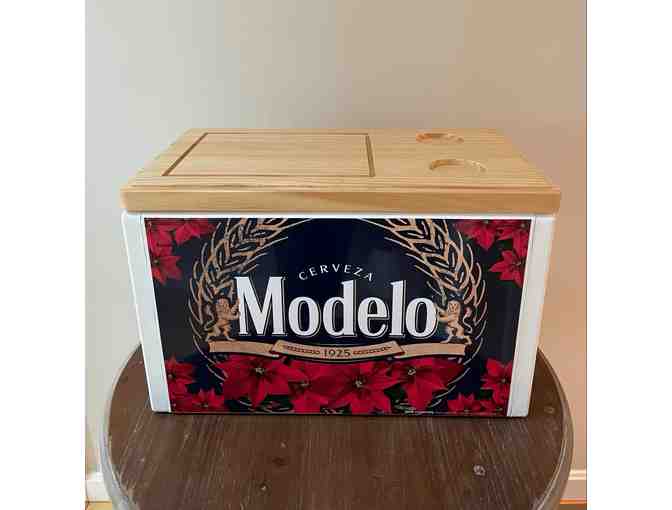 Modelo Retro Cooler with Wooden Top