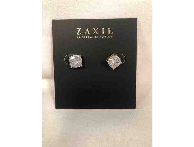 Zaxie Box: Necklace, Bracelet and Earrings