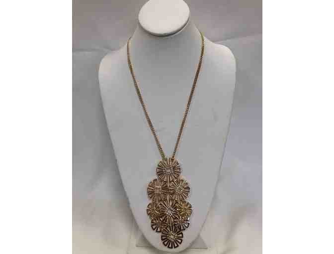 Rosa White and Gold Flower Necklace and Earrings