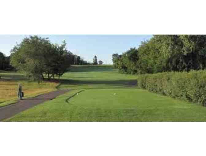 Crystal Lake Golf Course and Gift Basket Package
