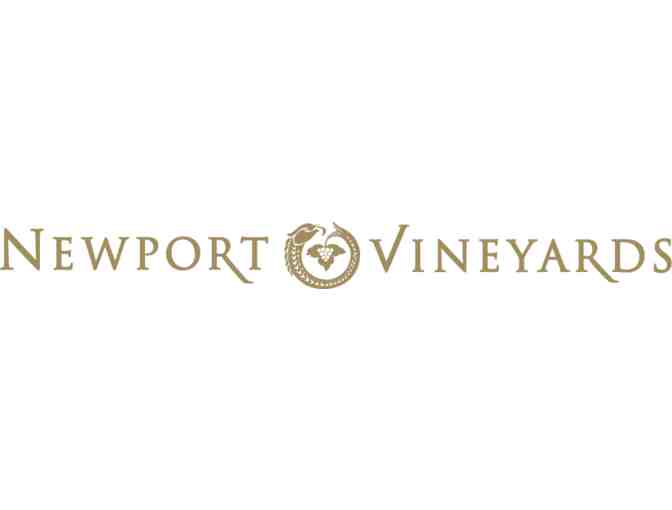 Hotel Viking and Newport Vineyards Package