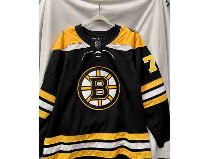 Boston Bruins Autographed Jersey