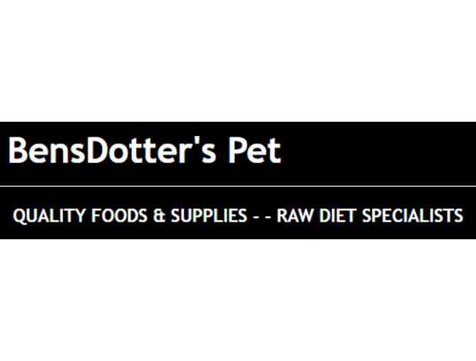 BensDotter's Pets - Red Dingo Pet Bed