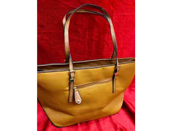 GB9 - Faux Leather Handbag