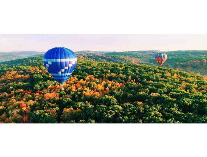 Spirit Ballooning - 1 Hot Air Balloon Ride for 1 Person - Photo 1
