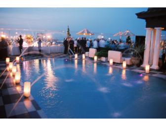 Entertaining Evening of Dinner & Drinks at the Market Pavilion Hotel