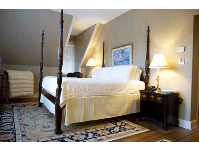 Old Village Post House Overnight Escape