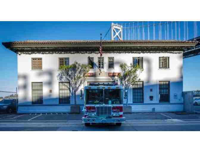 Ride Aboard the SFFD Fireboat + Lunch at Red's Java House for 10 People