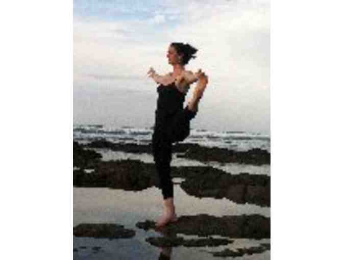Helen Joyce - Private yoga class