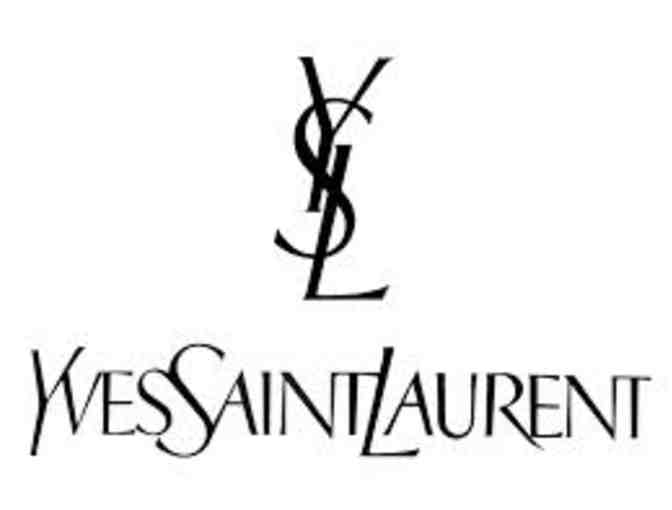 Yves Saint Laurent - Betty Classic Medium bag in Black Leather Yves Saint Laurent