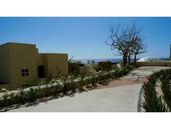 Cabo San Lucas 5 Star 4 Bedroom Suite / One Week Stay / Sleeps 8