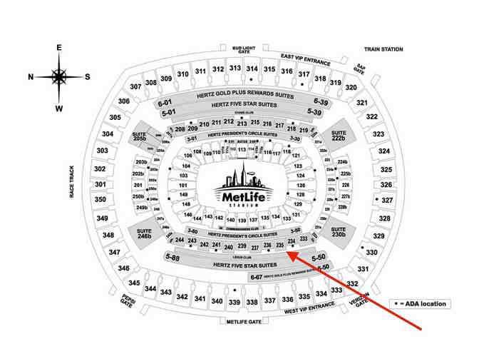 CLUB ACCESS w One set of NY Giants tickets (2 seats) & PREFERRED parking for 18/19 season