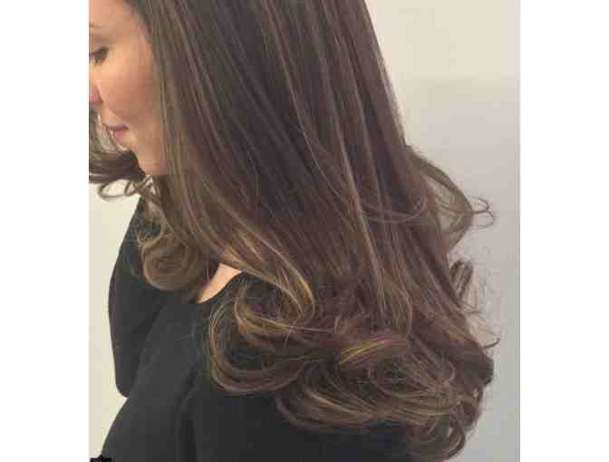 Customized Makeover by FOURTEENJAY - $500 in style services + $250 Aveda Products