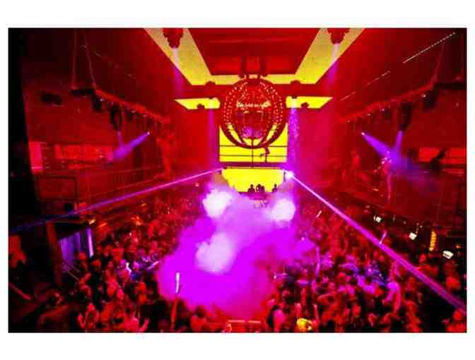 Big Night Out for 6 - Trading Post Dinner Party & Private Table at The Box Show