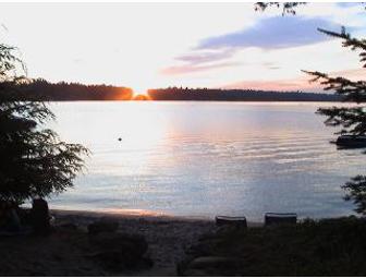 Maine Lakeside Cottage Vacation Package