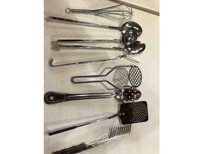 Lot of 9 Kitchen tools