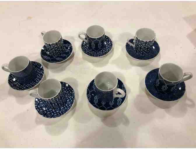 Lot of 7 Contemporary Expresso Cups