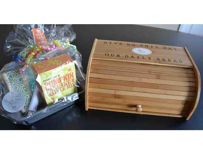 Breadbox and gift basket by Grade 4