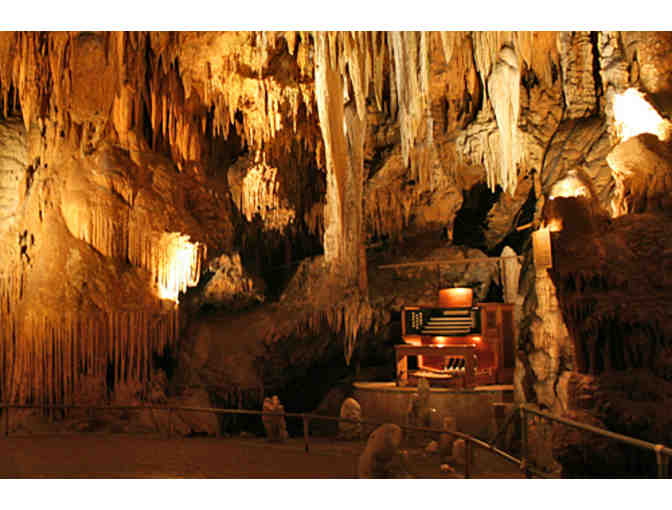 Luray Caverns- 2 Admissions Passes